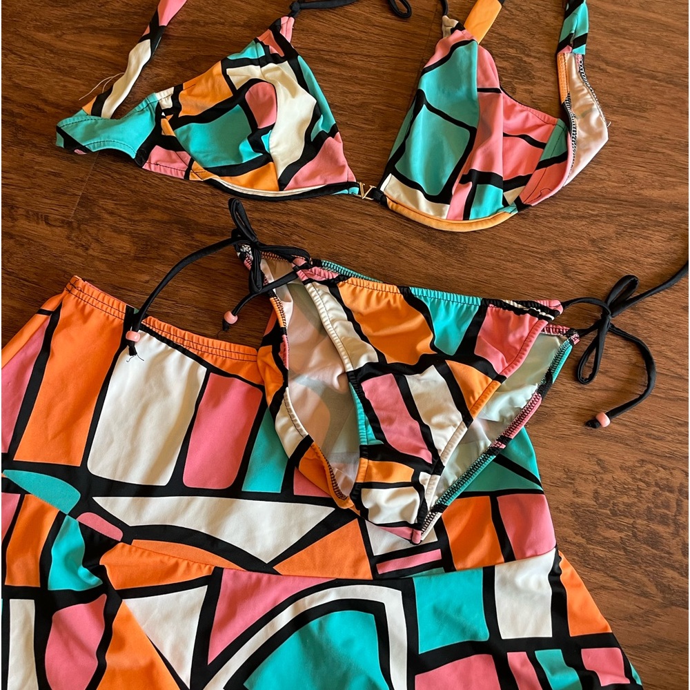 Vintage Venus Suit-Fits like a Medium